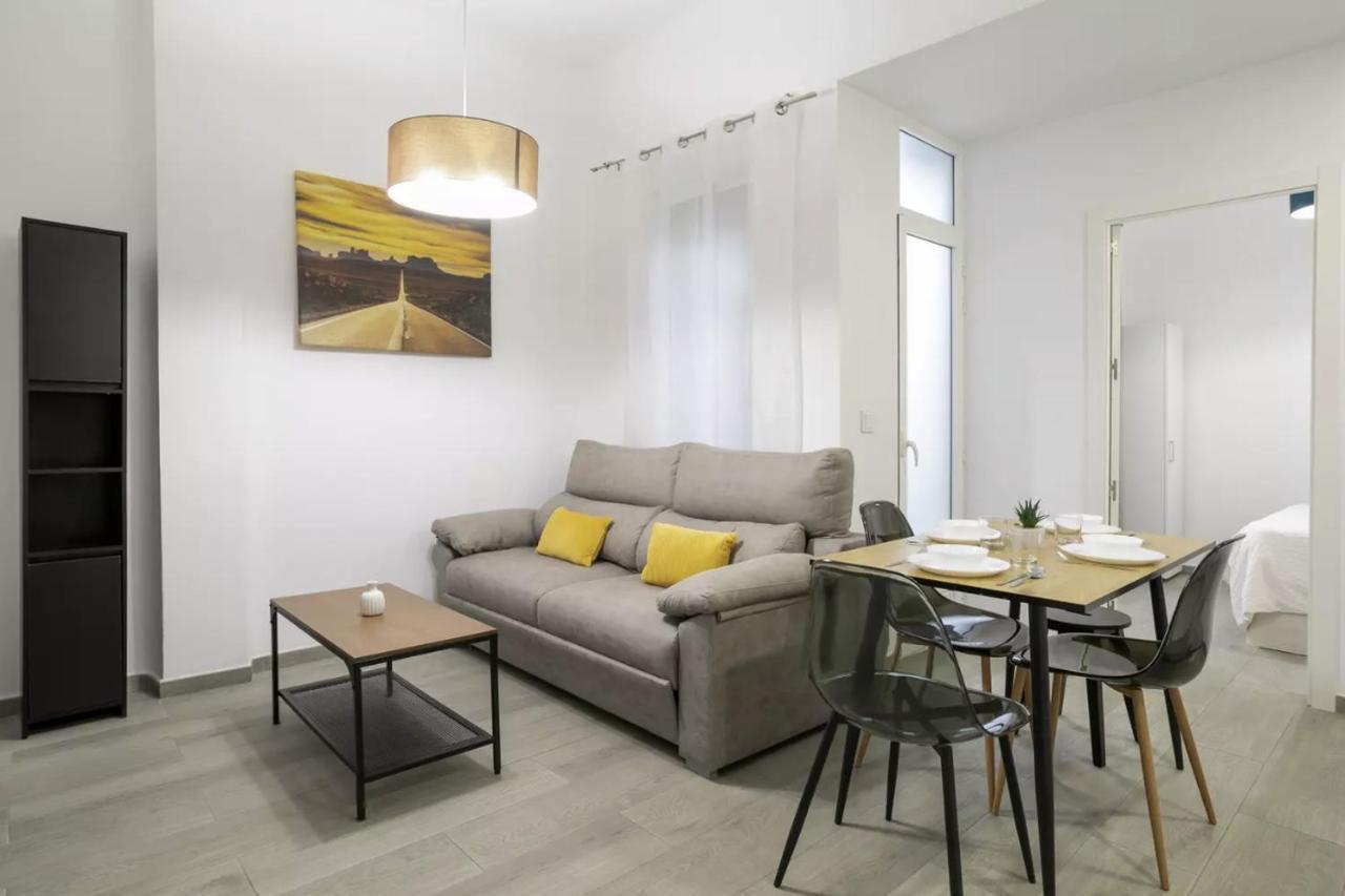 Fantastic Apartment In The Heart Of Аликанте Экстерьер фото
